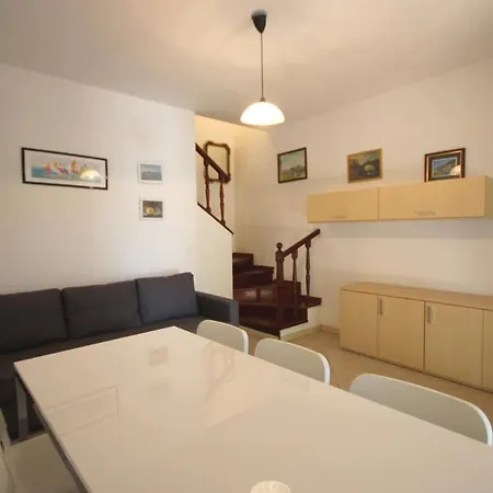 Villa Villa- Osti 100 Lido delle Nazioni