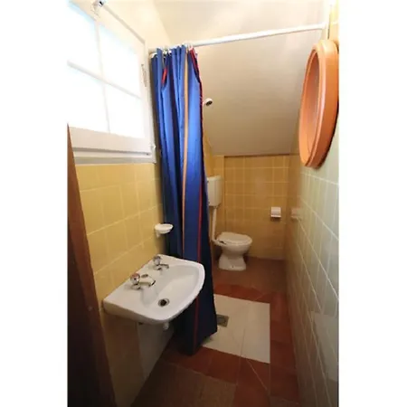 Villa- Osti 100